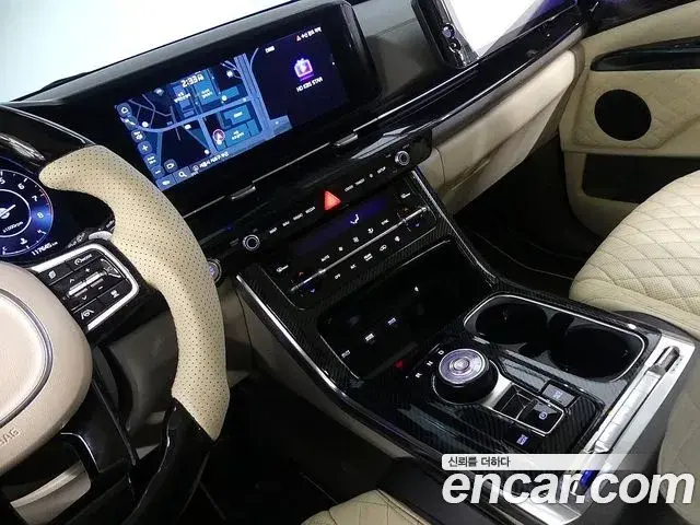 Kia Carnival 2022 — Фото 8/20