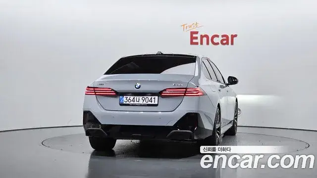 BMW 5 Series 2026 — ფოტო 4/20