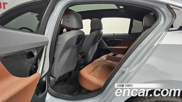 BMW 5 Series 2026 — ფოტო 12/20