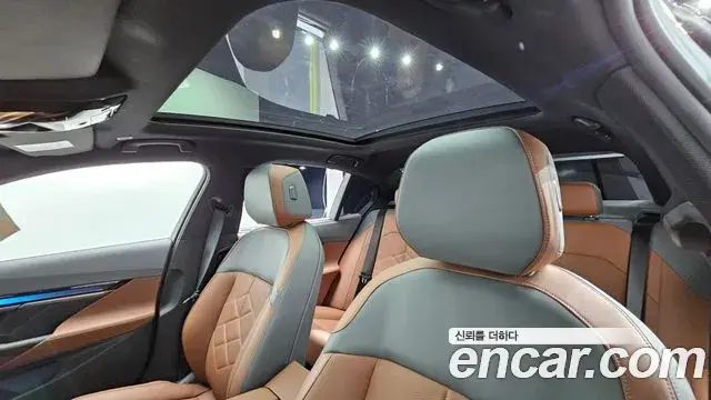 BMW 5 Series 2026 — ფოტო 18/20