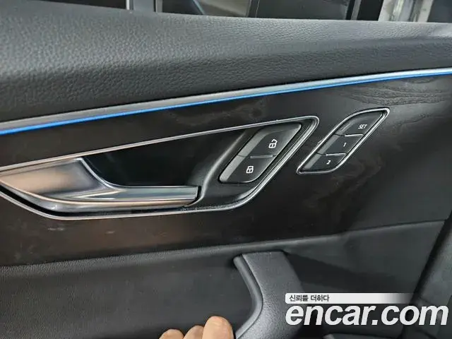 Audi Q7 2022 — Фото 16/20