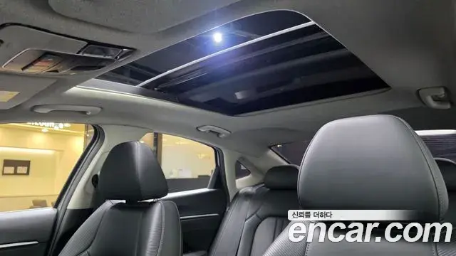 Hyundai Sonata 2022 — Фото 17/20