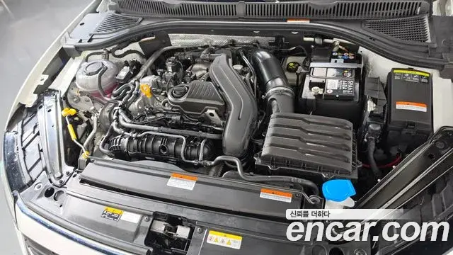 Volkswagen Jetta 2024 — Photo 2/37