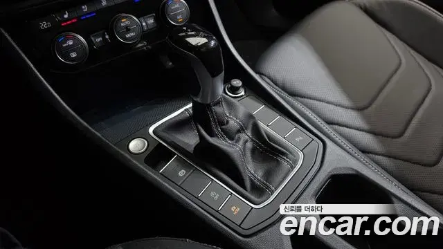 Volkswagen Jetta 2024 — Photo 13/37