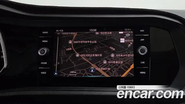 Volkswagen Jetta 2024 — Photo 11/37
