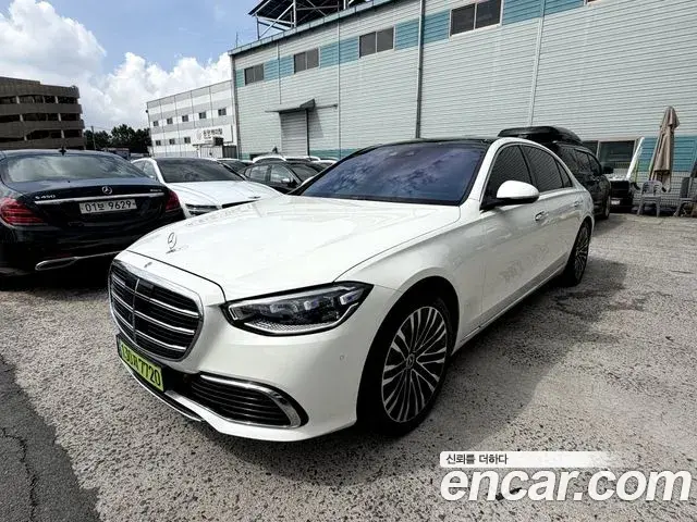 Mercedes-Benz S-Class 2021 — ფოტო 1/20