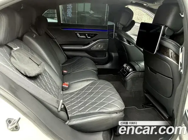 Mercedes-Benz S-Class 2021 — ფოტო 18/20