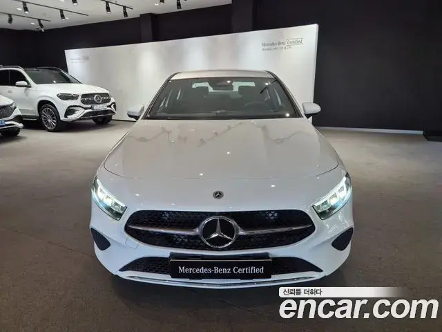 Mercedes-Benz A-Class 2026 — Фото 2/18