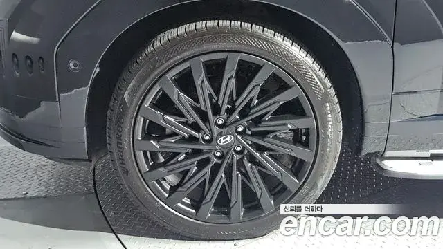 Hyundai Santa Fe 2024 — Фото 5/20