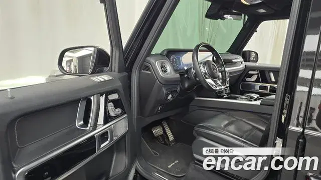 Mercedes-Benz G-Class 2021 — Photo 14/30