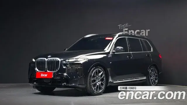 BMW X7 2026 — Фото 20/20