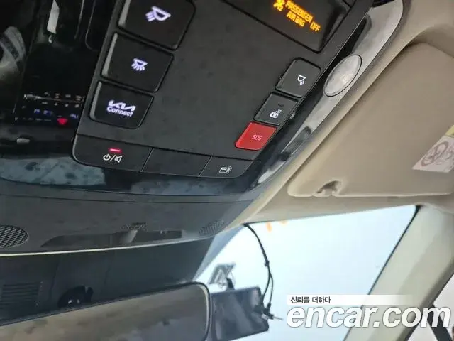 Kia Carnival 2022 — Фото 16/20