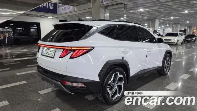 Hyundai The New Tucson 2022 — Фото 5/20