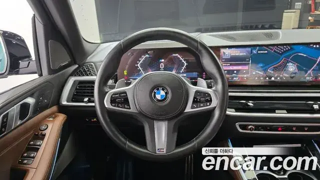 BMW X5 2023 — Фото 12/20