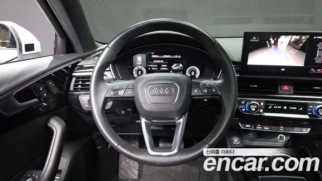 Audi A4 2021 — Фото 13/20