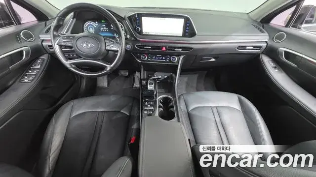 Hyundai Sonata 2022 — Фото 7/20