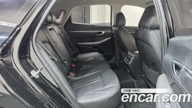 Hyundai Sonata 2022 — Фото 12/20