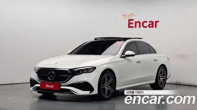 Mercedes-Benz E-Class 2025 — Фото 1/20