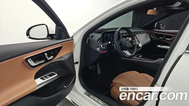 Mercedes-Benz E-Class 2025 — Фото 10/20