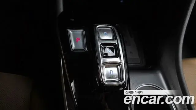 Hyundai Sonata 2021 — Фото 9/20