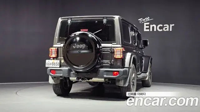 Jeep Wrangler 2020 — Фото 4/20