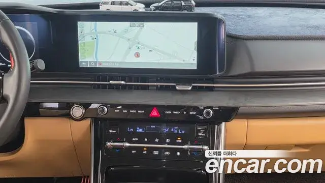 Kia Carnival 2023 — Photo 11/34