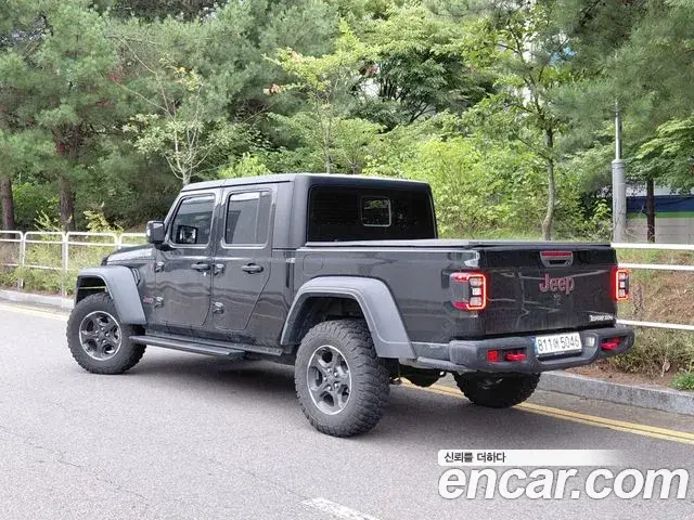 Jeep Gladiator 2023 — Фото 1/20