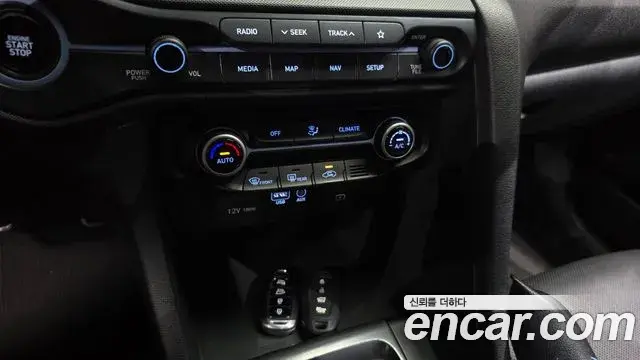 Hyundai Veloster 2019 — Фото 20/20