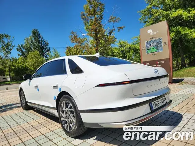 Hyundai Grandeur 2025 — Фото 4/20