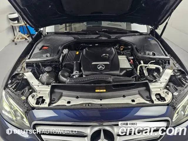 Mercedes-Benz E-Class 2020 — Фото 5/20