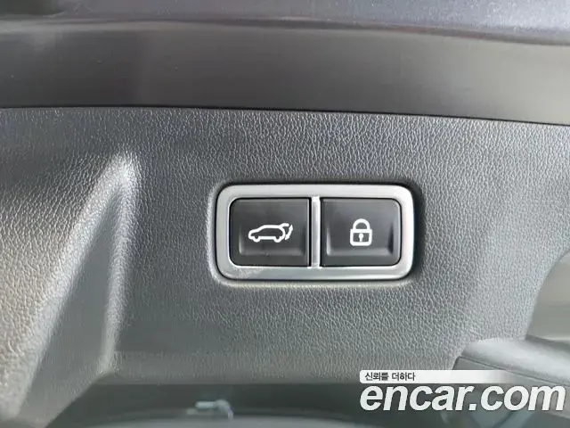 Kia Sorento 2022 — Фото 17/20