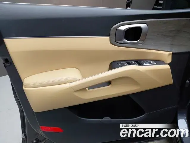 Kia Sorento 2022 — Photo 21/30