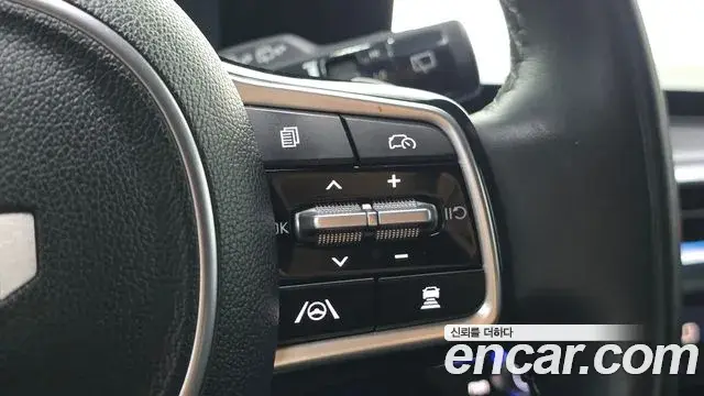 Kia Sorento 2025 — Фото 18/20