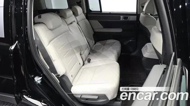 Hyundai Santa Fe 2024 — Фото 12/20