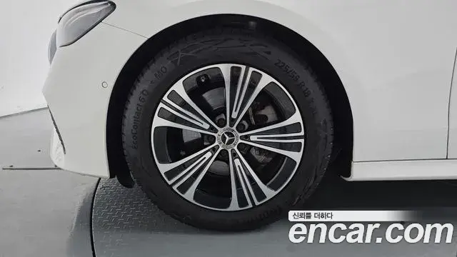 Mercedes-Benz E-Class 2025 — Şəkil 5/20