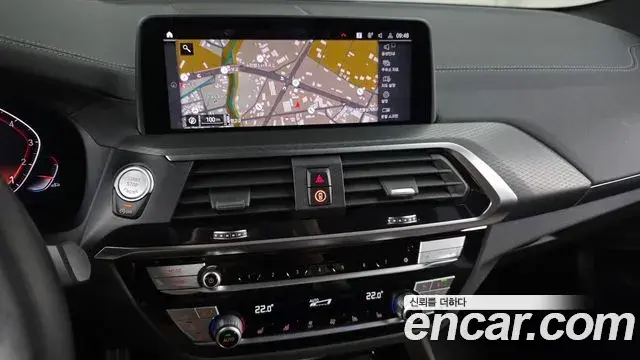 BMW X4 2021 — Фото 13/20