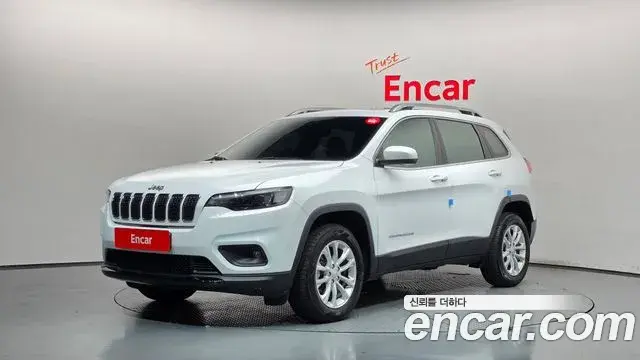 Jeep Cherokee 2019 — Фото 1/20