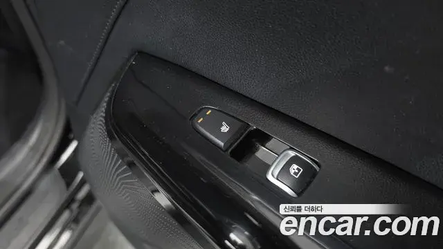 Kia K5 2022 — Photo 27/30