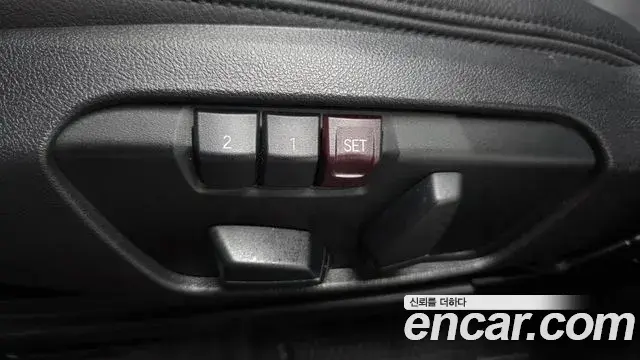 BMW 2 Series Active Tourer 2021 — Фото 18/20