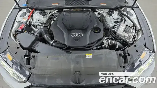 Audi A7 2022 — Фото 6/20