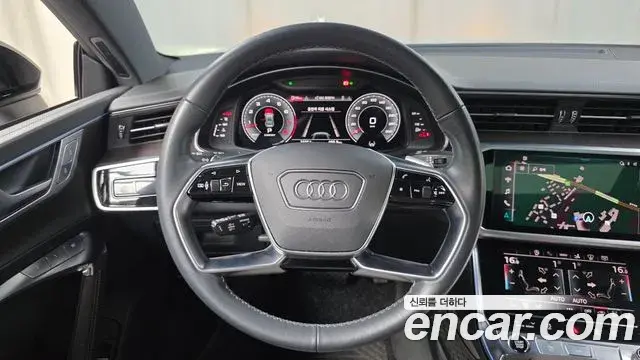 Audi A7 2022 — Фото 15/20