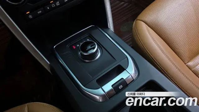 Land Rover Discovery Sport 2019 — ფოტო 9/34
