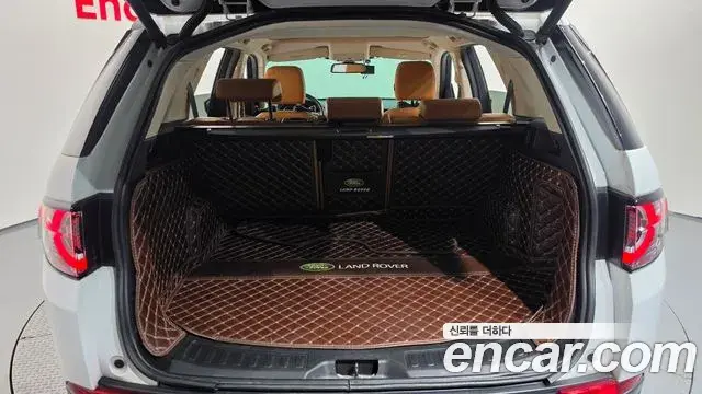 Land Rover Discovery Sport 2019 — ფოტო 5/34