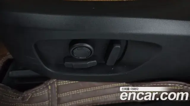 Land Rover Discovery Sport 2019 — ფოტო 10/34