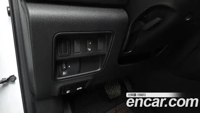 Renault Samsung QM6 2019 — Şəkil 13/33