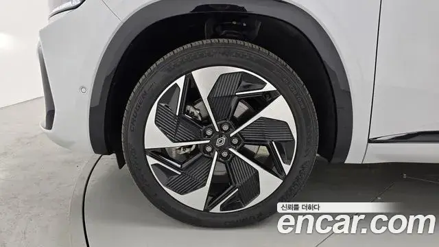 Renault Samsung Grand Koleos 2024 — Photo 5/20