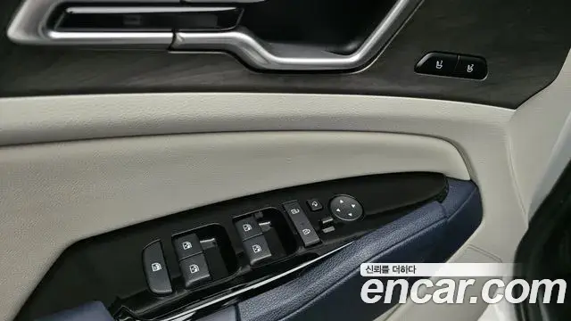 Kia Sportage 2022 — Фото 16/20