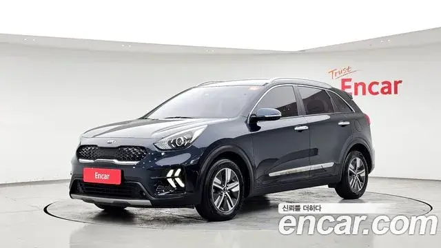 Kia Niro 2020 — Şəkil 11/20