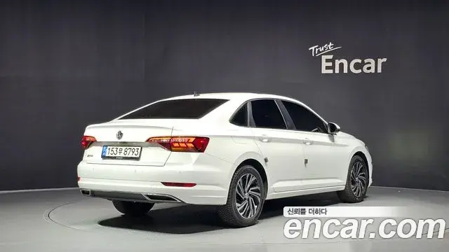 Volkswagen Jetta 2020 — Şəkil 13/33