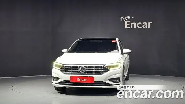 Volkswagen Jetta 2020 — Şəkil 25/33